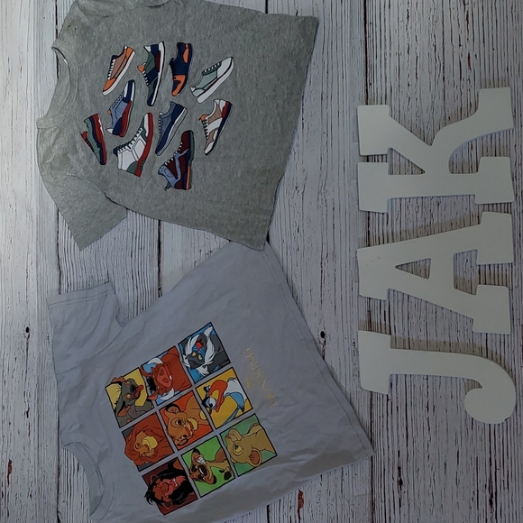 🎉HOST PICK 🆕️ DISNEY/GAP BOYS SHORT SLEEVE SHIRTS BUNDLE - Picture 3 of 9